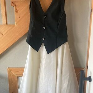 Vintage Jessica Howard Black Halter Top Vest and White iridescent attached skirt